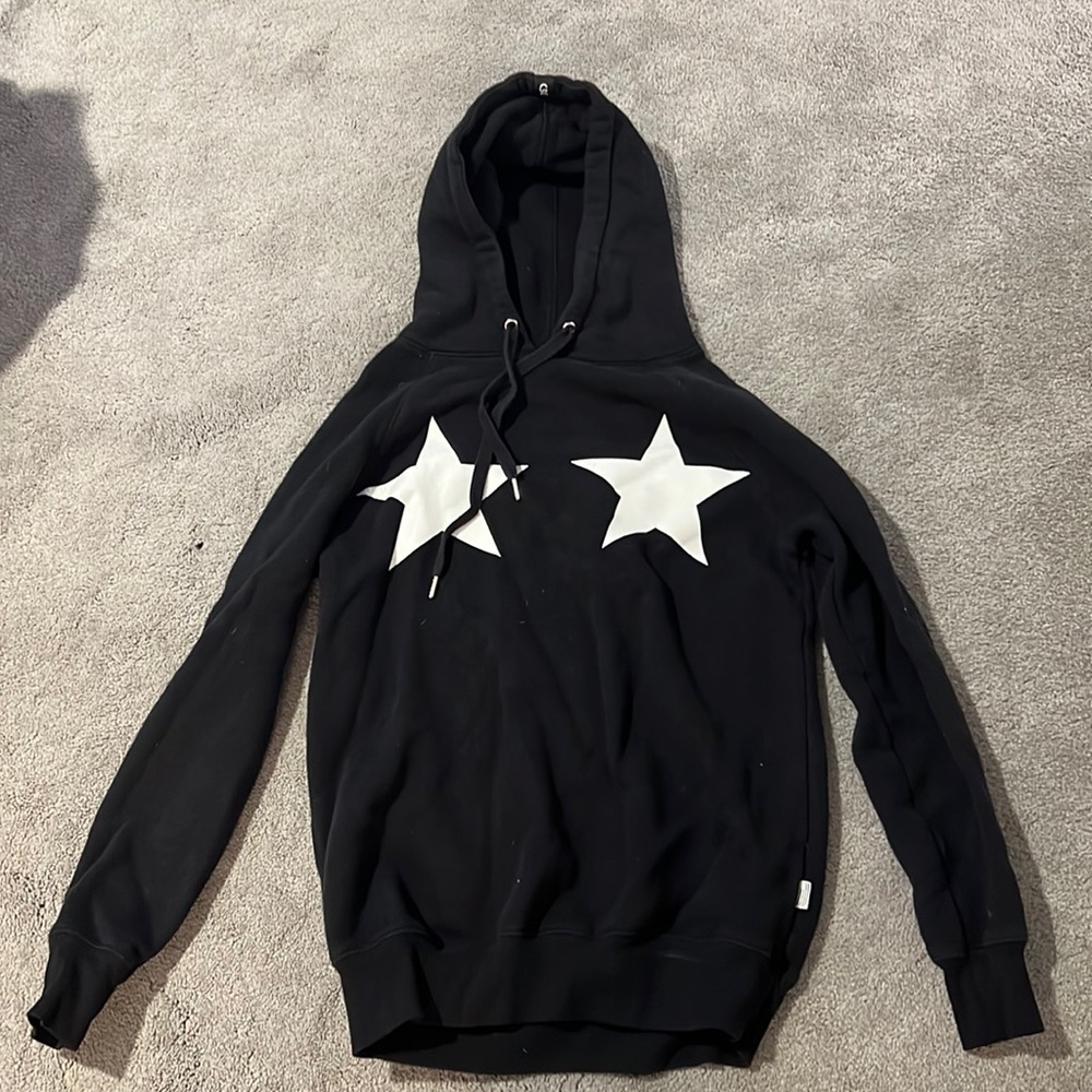 Good American, American flag sweatshirt.